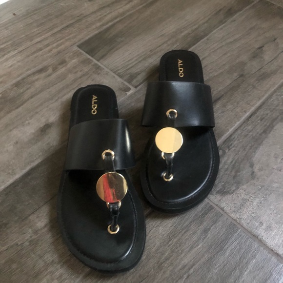 Aldo Shoes - ALDO's Yilania slides (used)